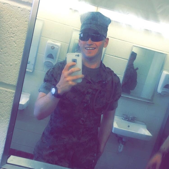 Meet your Posher, Ricky - Picture 1 of 1